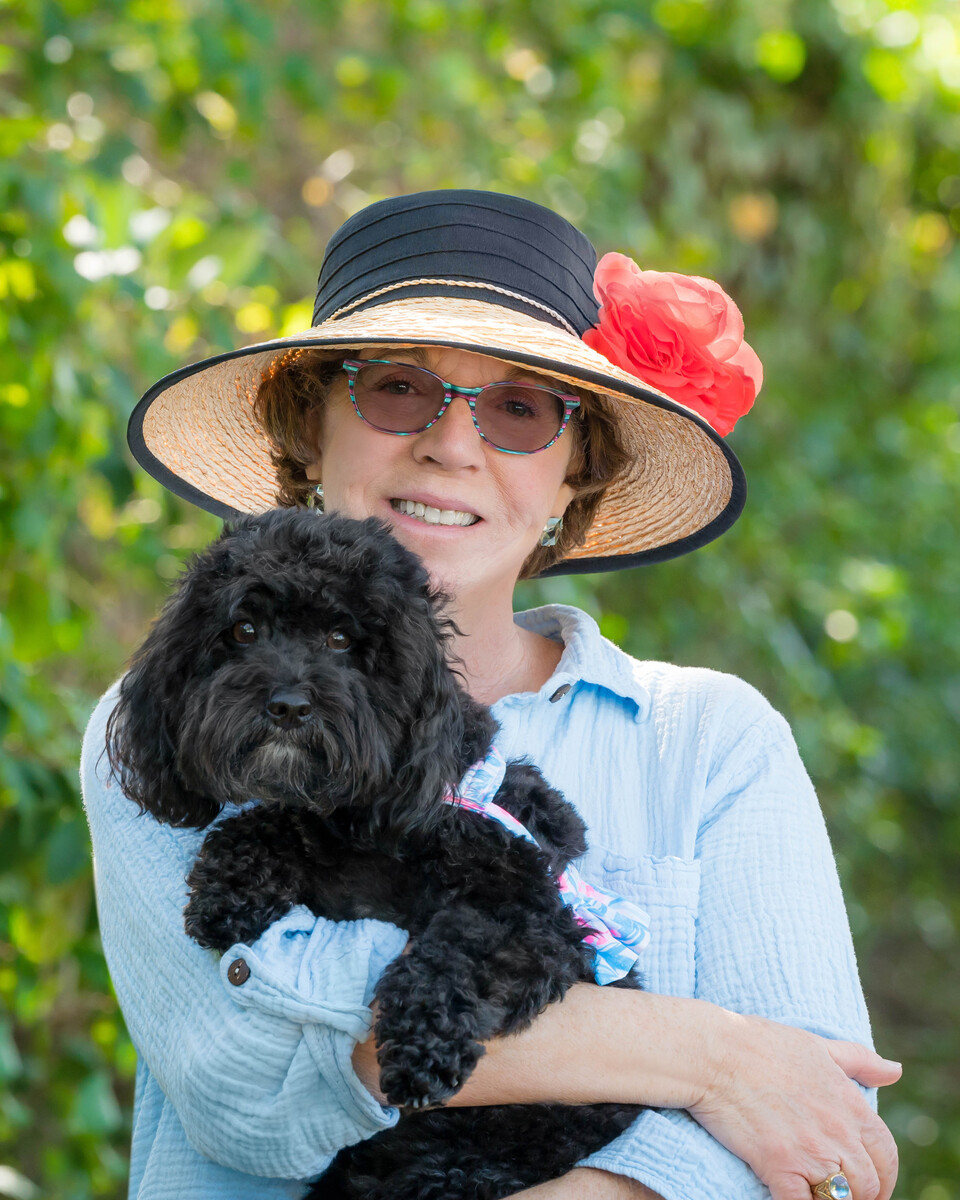 We specialize in family portraits and pet photography.