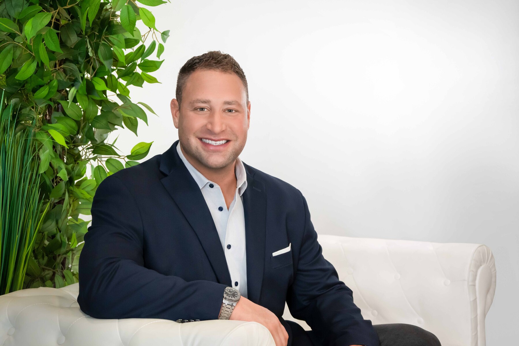 Modern / Lifestyle head shot with gray background. Jupiters.