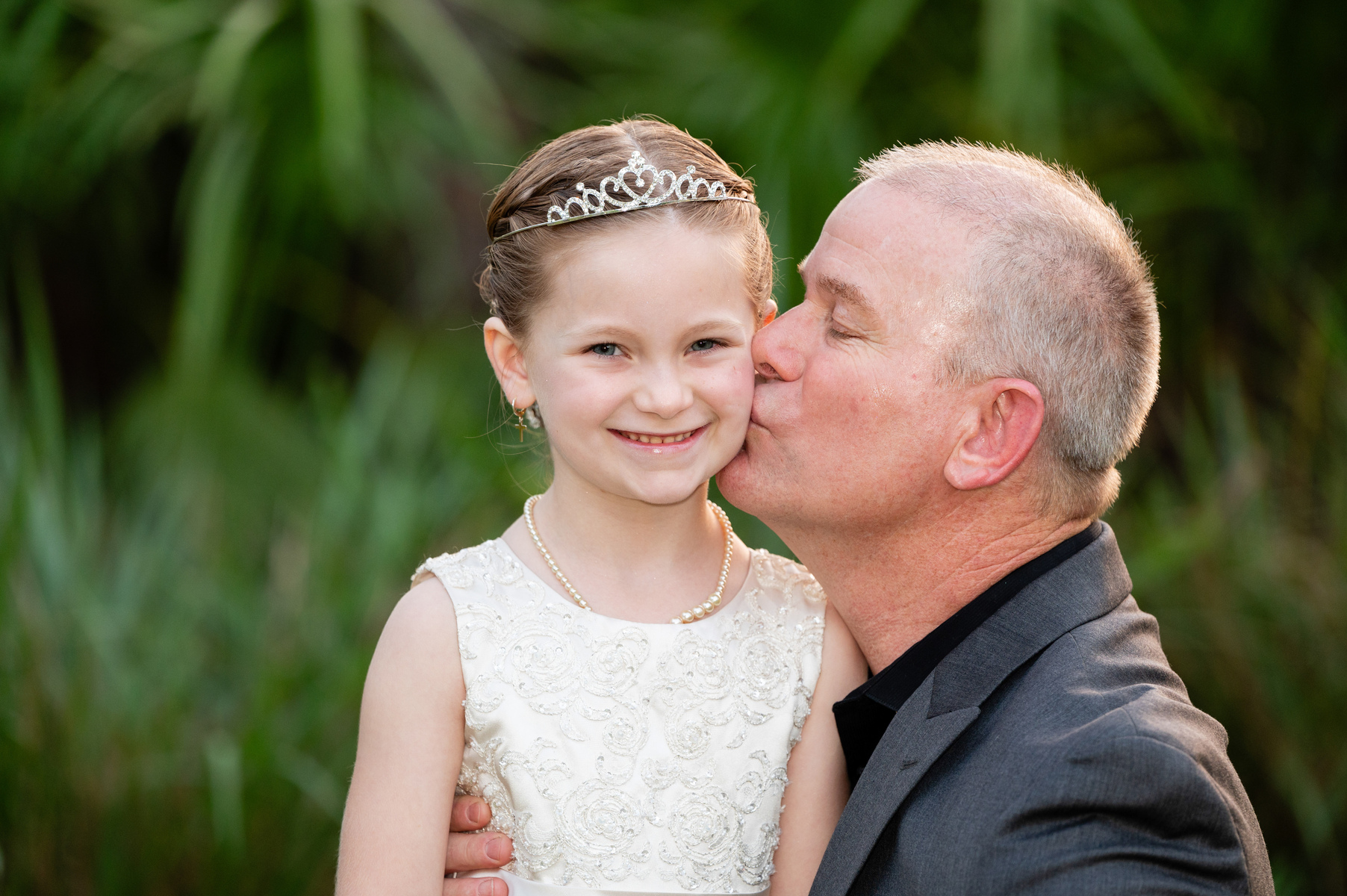 Custom photo sessions. Call us today at 561-307-9875.