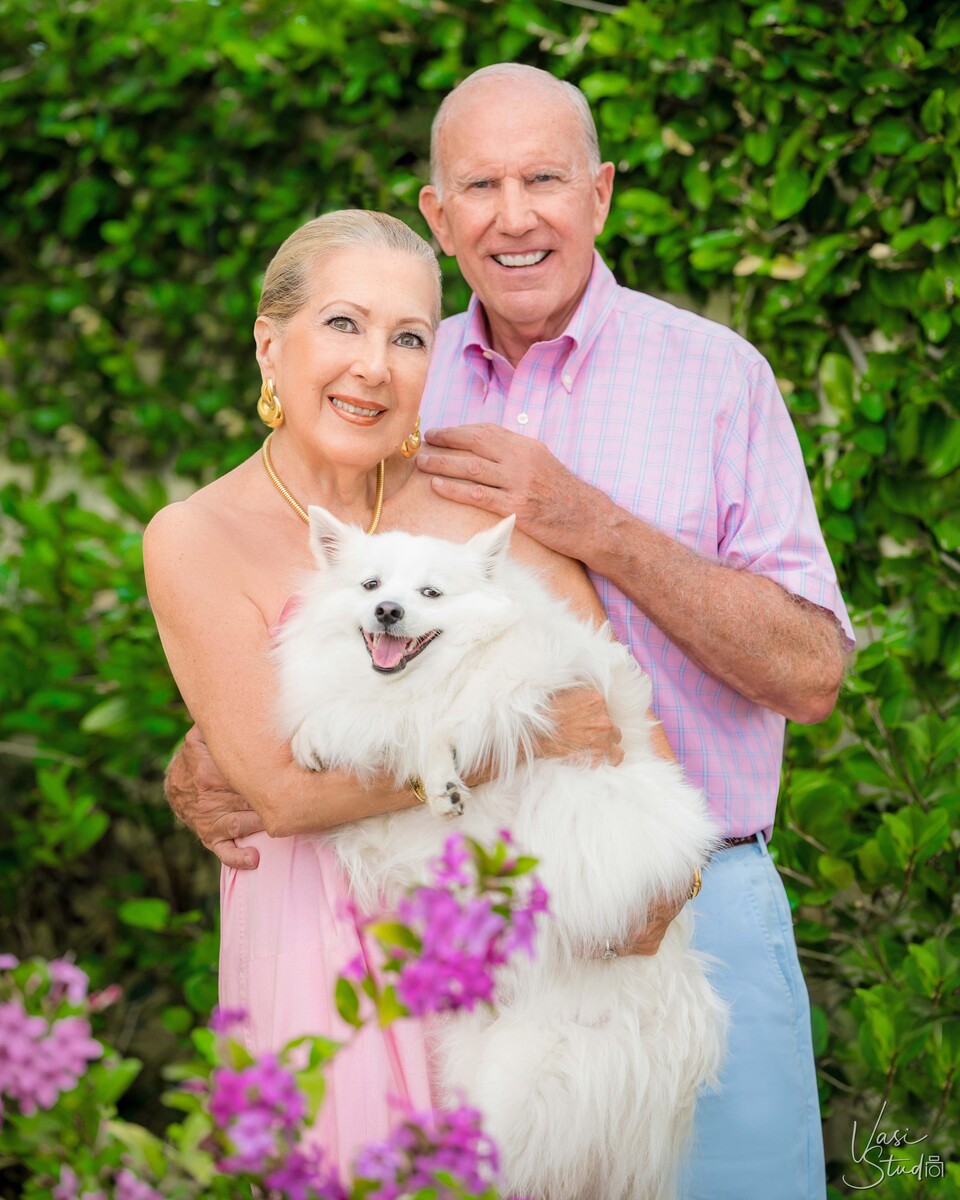 Family pictures at your home Palm Beach Gardens, Jupiter and Tequesta.