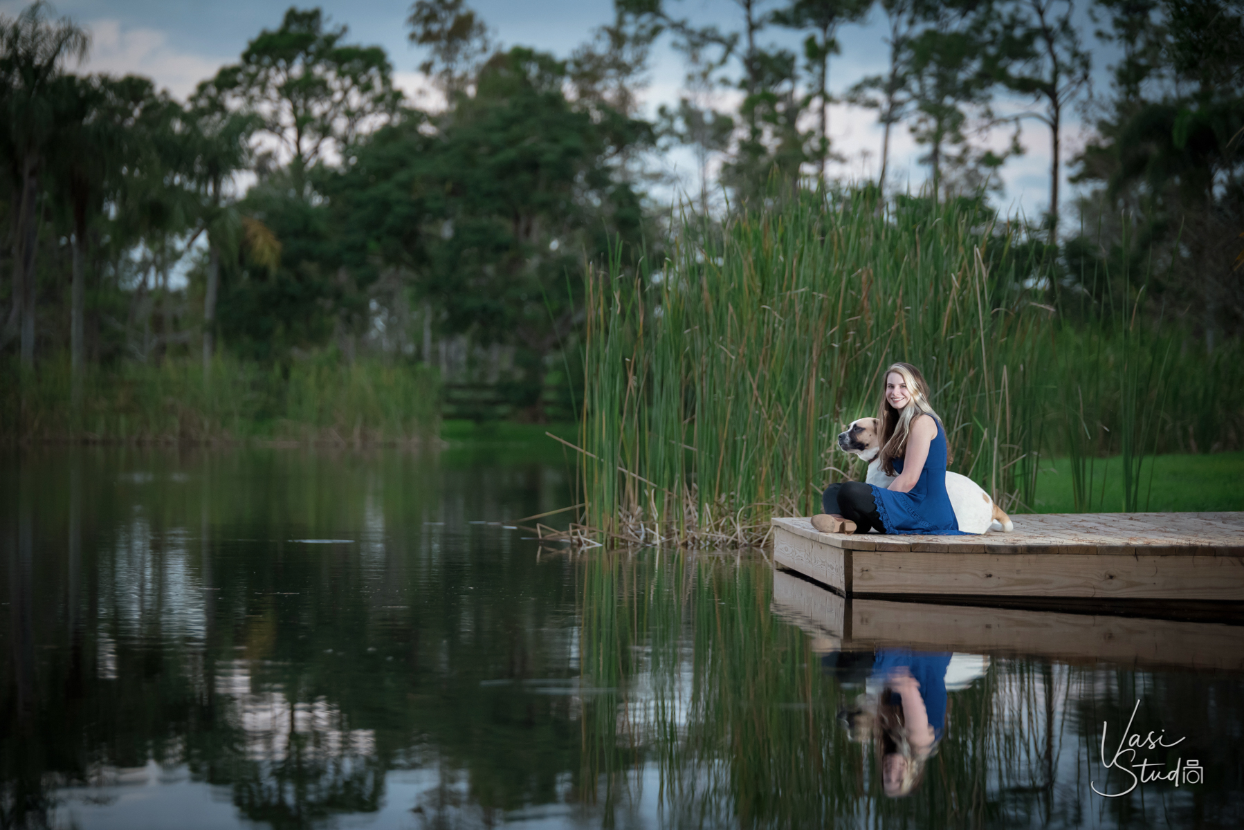 Custom photo sessions on location to create unique portraits for your and your loved ones.