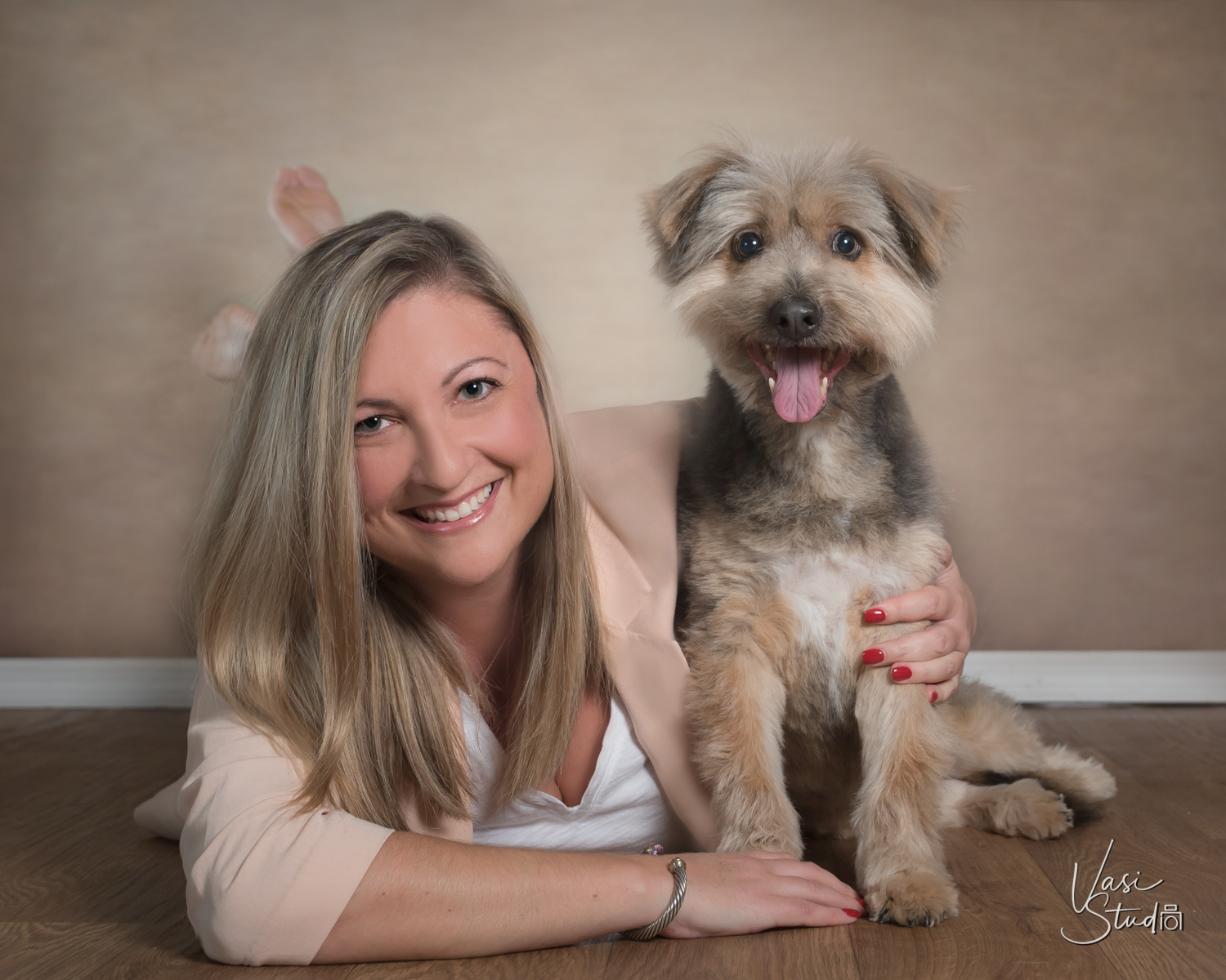 Specializing in small pet photo sessions.